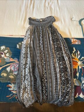 Nameless Black and White Strapless Maxi Dress